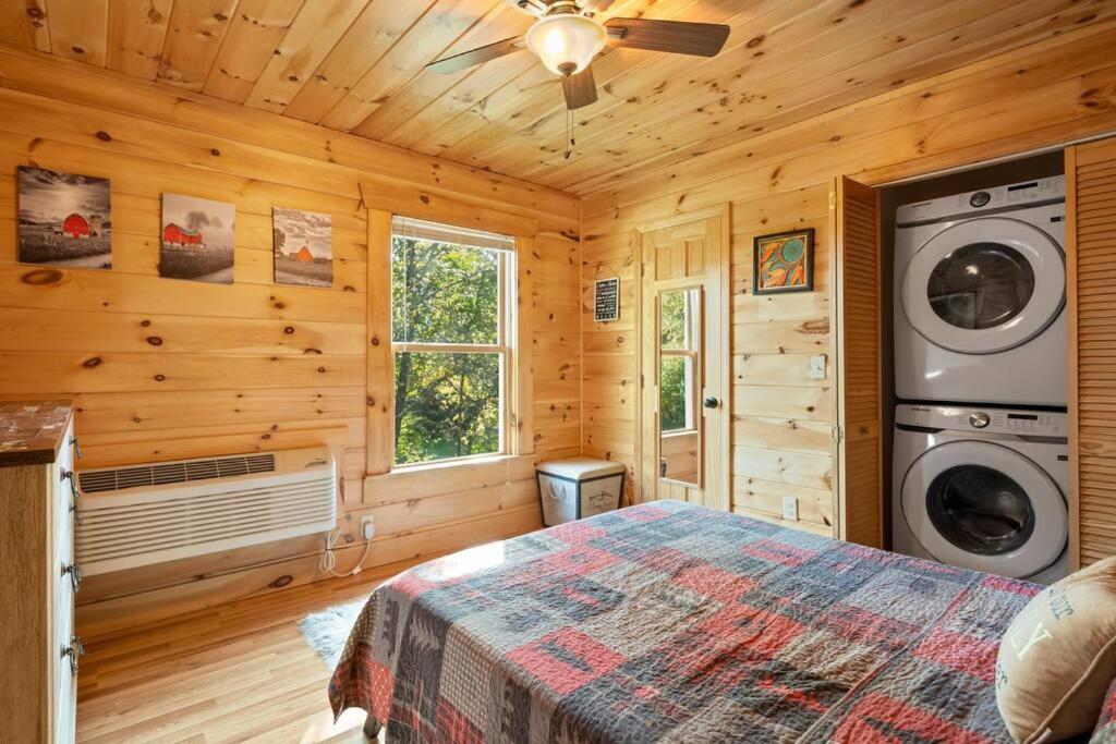 Dream Weaver Cabin Vila Candler Exterior foto
