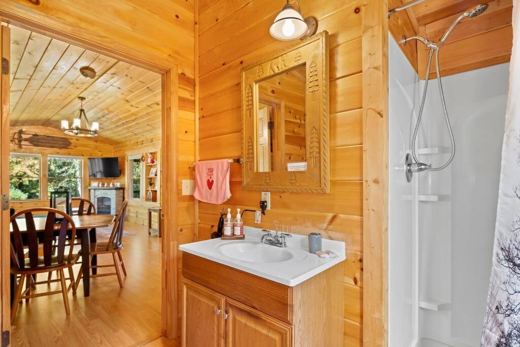 Dream Weaver Cabin Vila Candler Exterior foto
